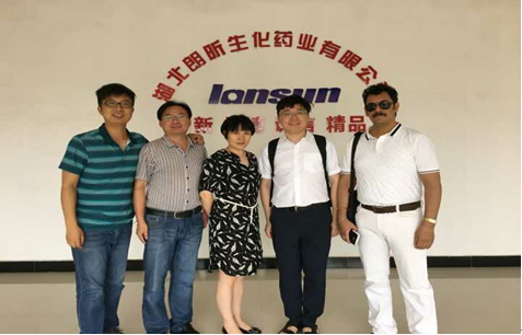 印度重要客商来湖北朗昕公司进行参观考察